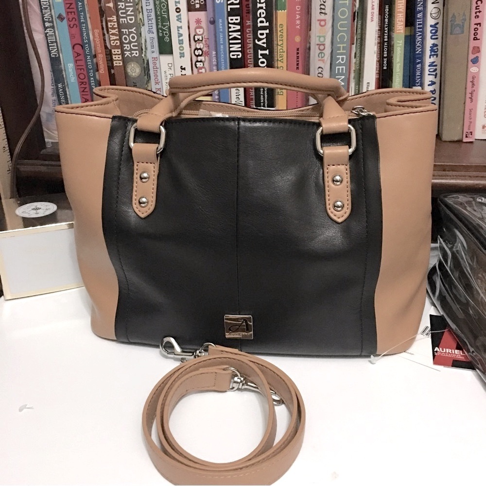 Handbag - Picture 3 of 8